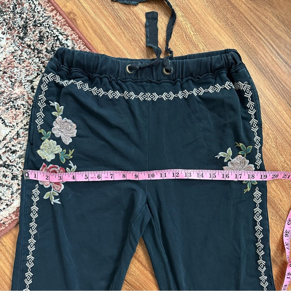 Sundance Floral Embroidered Pants - Picture 5 of 11